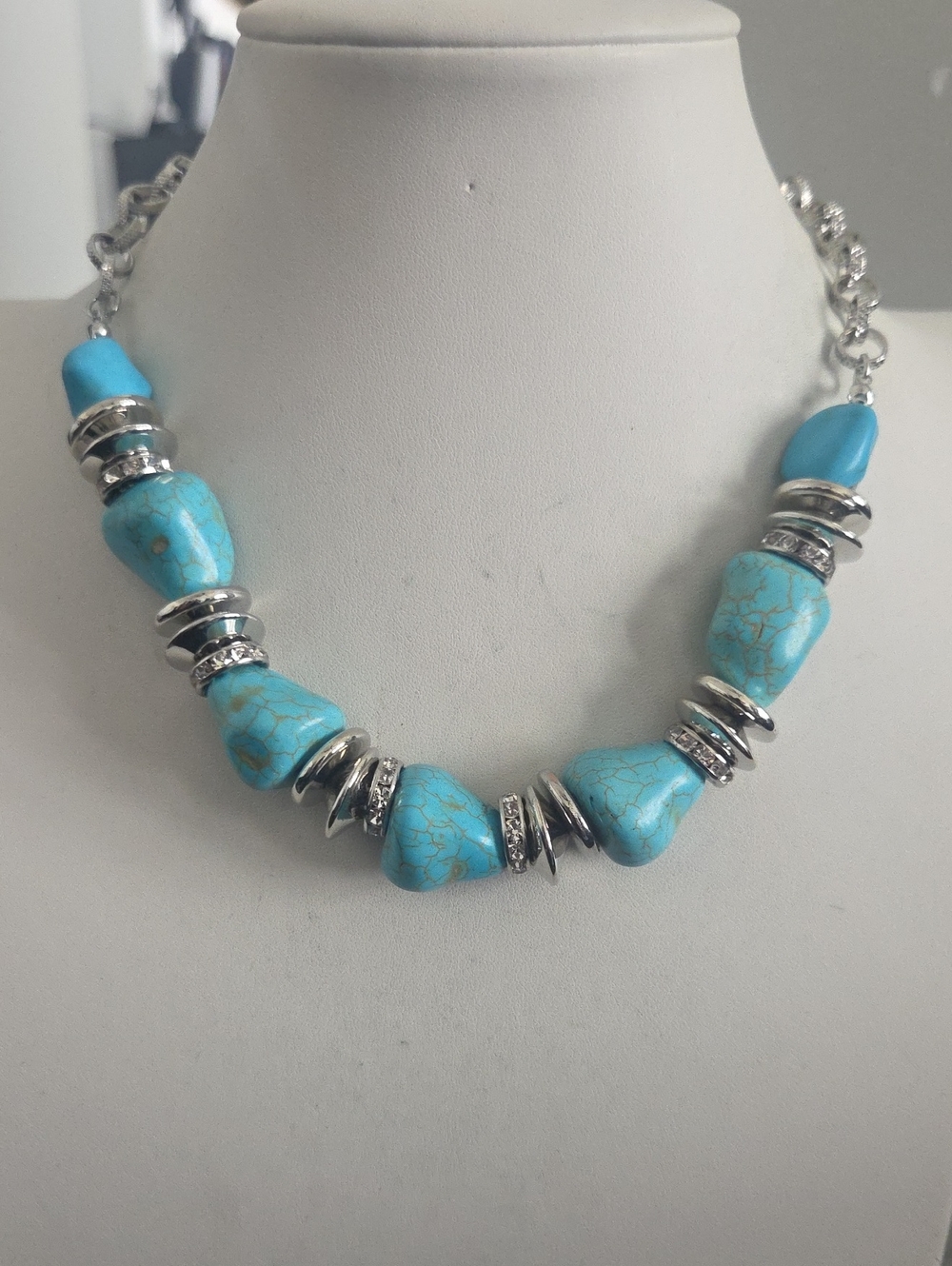 Paparazxi Turquoise Stone Necklace NWT